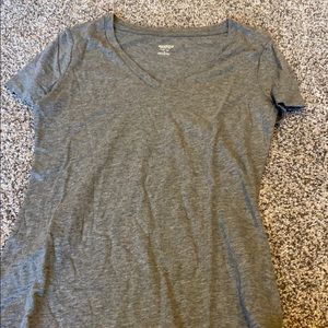 grey v-beck t-shirt